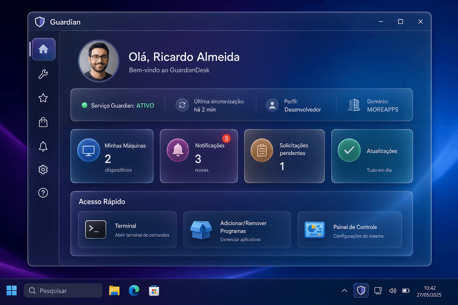 Guardian Desk, interface glassmorphism para o colaborador